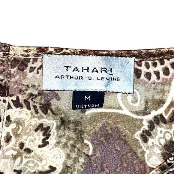TAHARI Arthur S Levine Gold Medallion Blouse Sz M - Picture 5 of 12